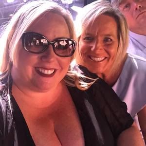 Meet your Posher, Melanie